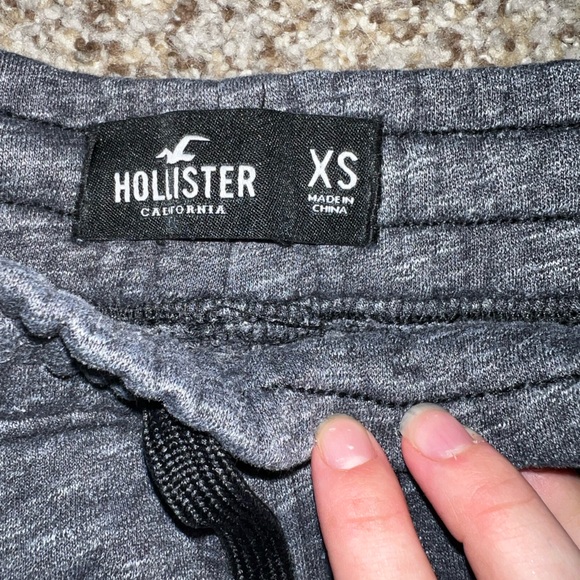 Sweats - Picture 3 of 5